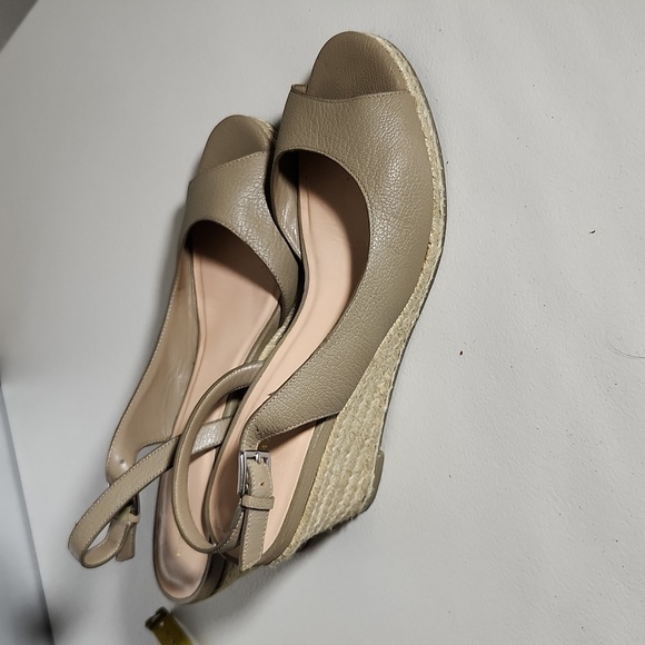 Cole Haan Shoes - Cole Haan Womens Wedge Heels Size 9 shoes has flaw